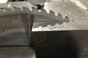 metal-supermarkets-plate-cutting-aluminum-saw-image